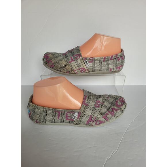 TOMS WMS Sz 7.5 Dare To Teach Vegan Slip-On Classic Graffiti Flats Pink Gray - Picture 2 of 12